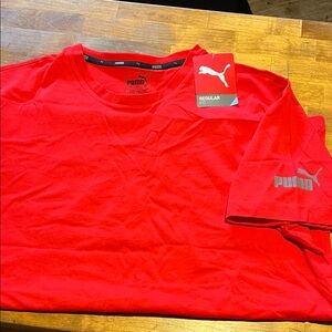 Puma Men's Vibrant Red Short Sleeve Tee Size Medium NWT